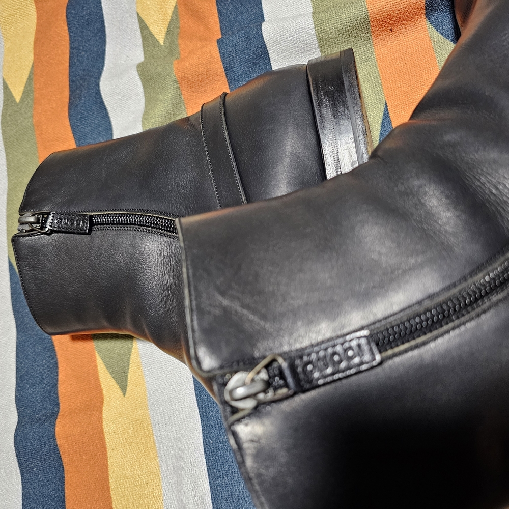 Gucci Black Leather Chelsea Boots - Picture 5 of 7